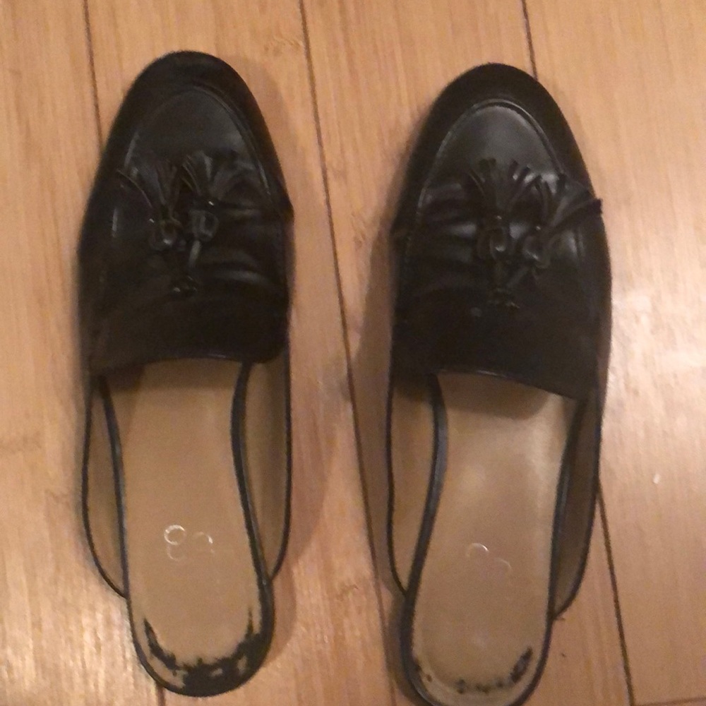 Franco Sarto flat mule w tassel